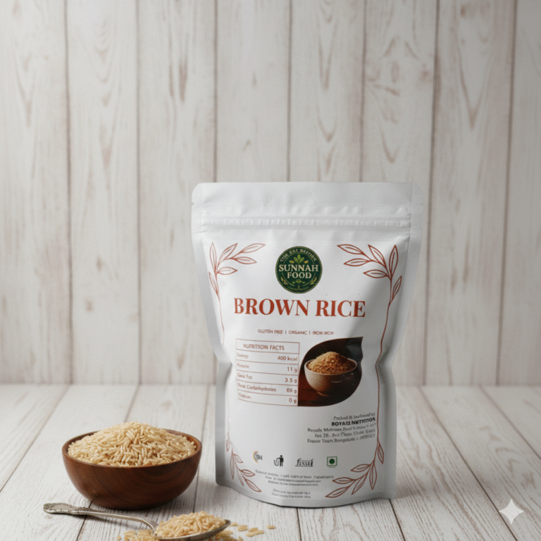 Whole brown rice grains